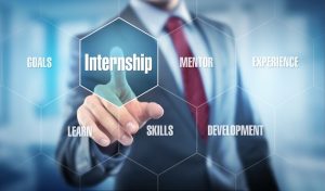Contrat de travail spécifique (prácticas)